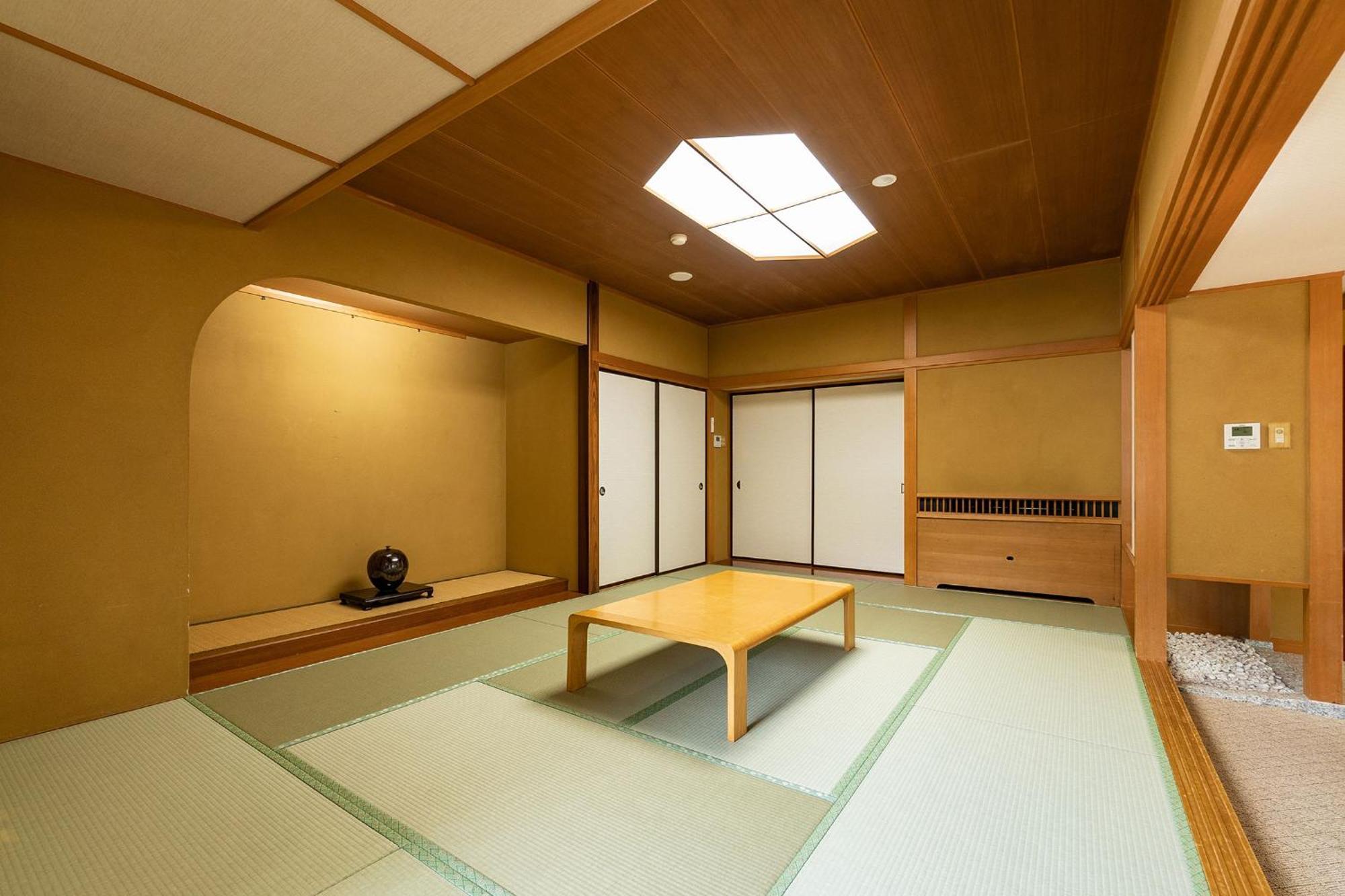 Hotel Ooedo Onsen Monogatari Kounkaku Osaki  Esterno foto