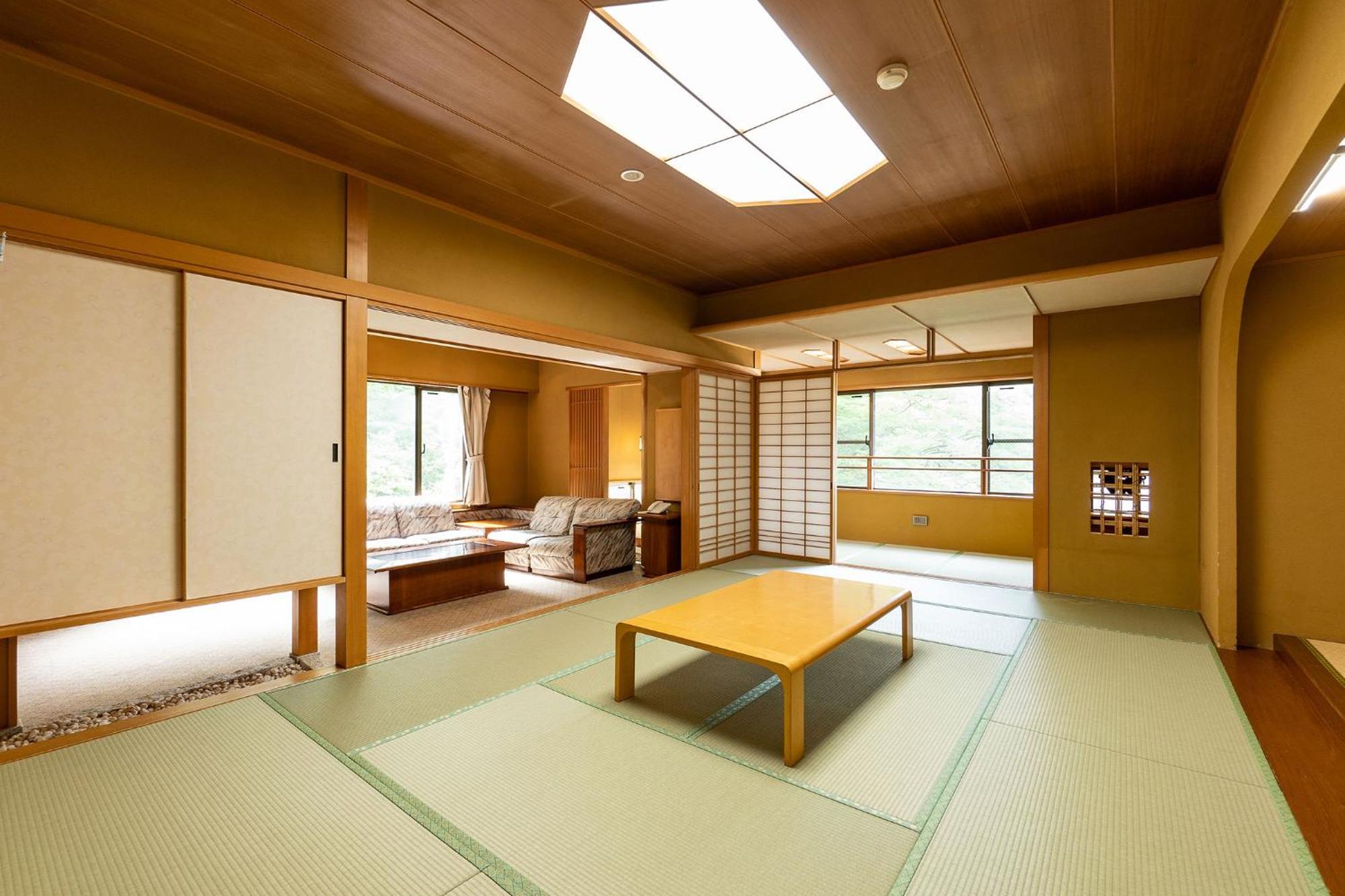 Hotel Ooedo Onsen Monogatari Kounkaku Osaki  Esterno foto