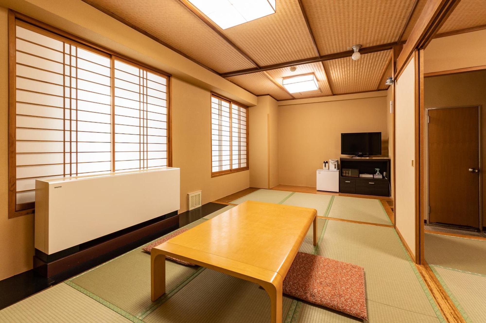 Hotel Ooedo Onsen Monogatari Kounkaku Osaki  Esterno foto