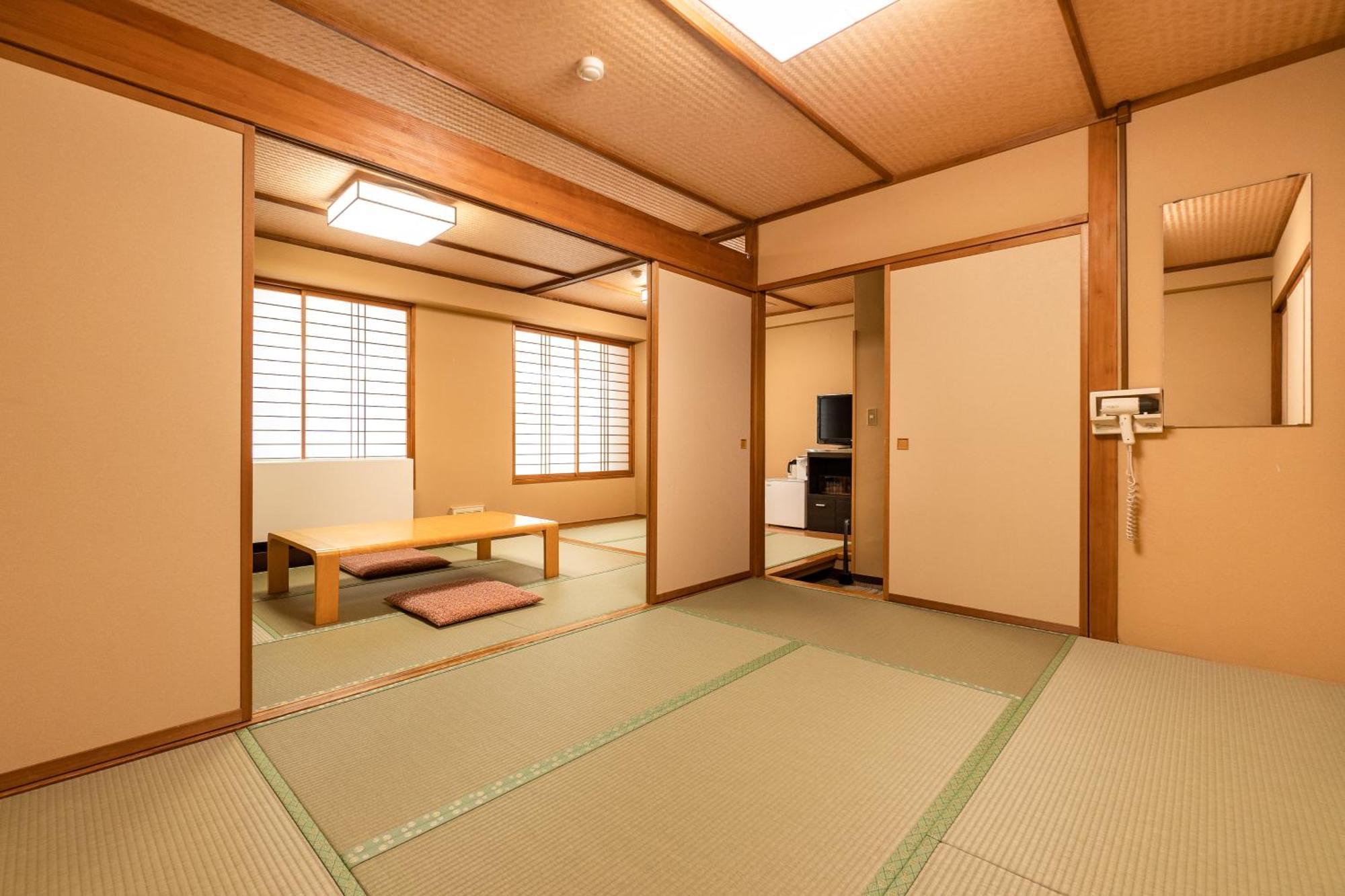 Hotel Ooedo Onsen Monogatari Kounkaku Osaki  Esterno foto
